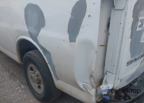 2007 GMC Savana Work Van z USA, uszkodzony, nr VIN 1GTFG15X171106771